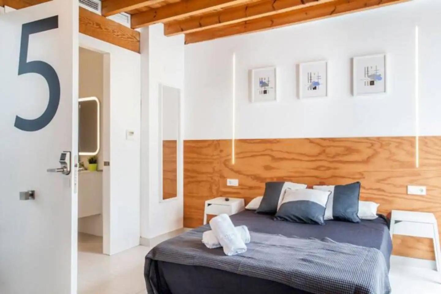 Apartamento Soleado En Plaza Del Carmen Valencia Exterior foto