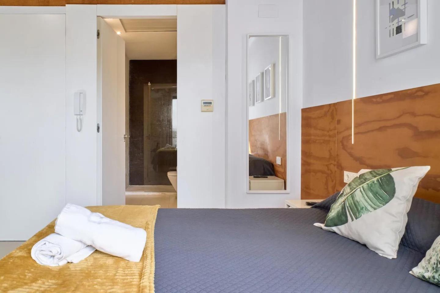 Apartamento Soleado En Plaza Del Carmen Valencia Exterior foto