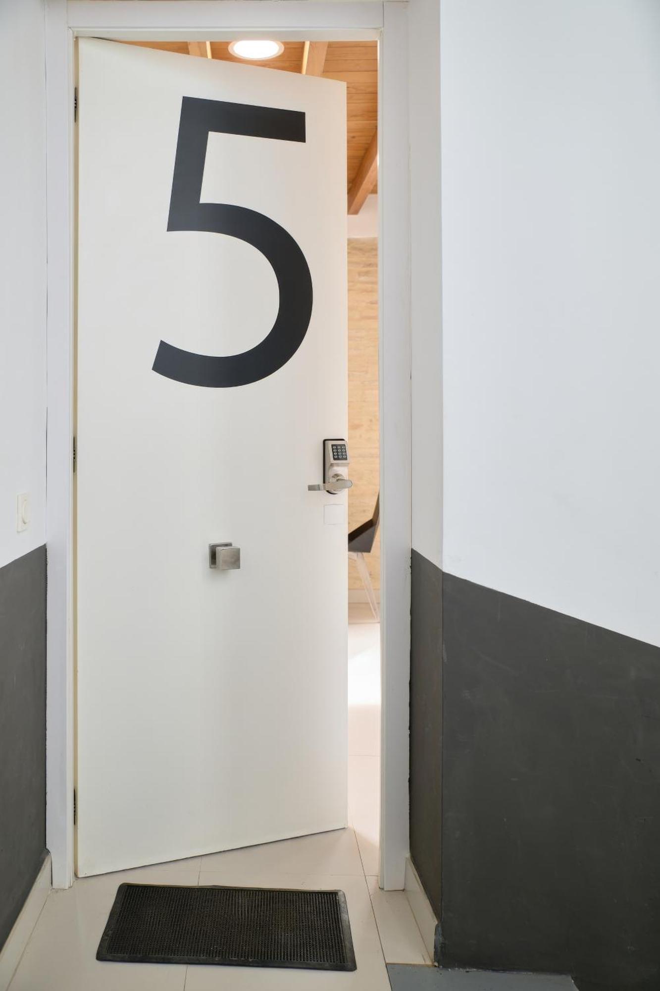 Apartamento Soleado En Plaza Del Carmen Valencia Exterior foto